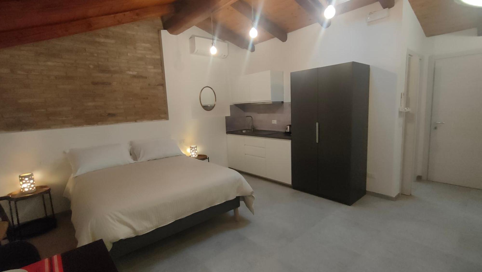 Bed and Breakfast La Torre Di Longara Calderara di Reno Exteriér fotografie